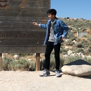 Meet your Posher, Ethan